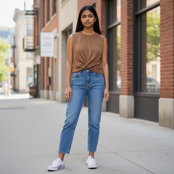 QINSEN Women’s Crewneck Twist Tank Front Crop Brown Sleeveless Sz Sm - Picture 4 of 8
